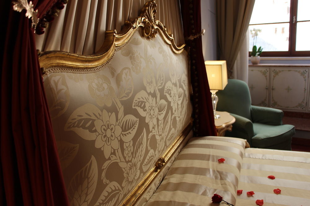 Residenza D'Epoca Palazzo Borghesi Bed & Breakfast Siena Dış mekan fotoğraf